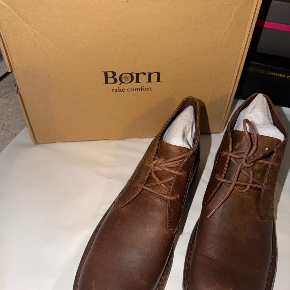 Born ~ Men's Harrison Brown Distressed Leather Chukka Boots - Lace-Up Ankle - Picture 12 of 14